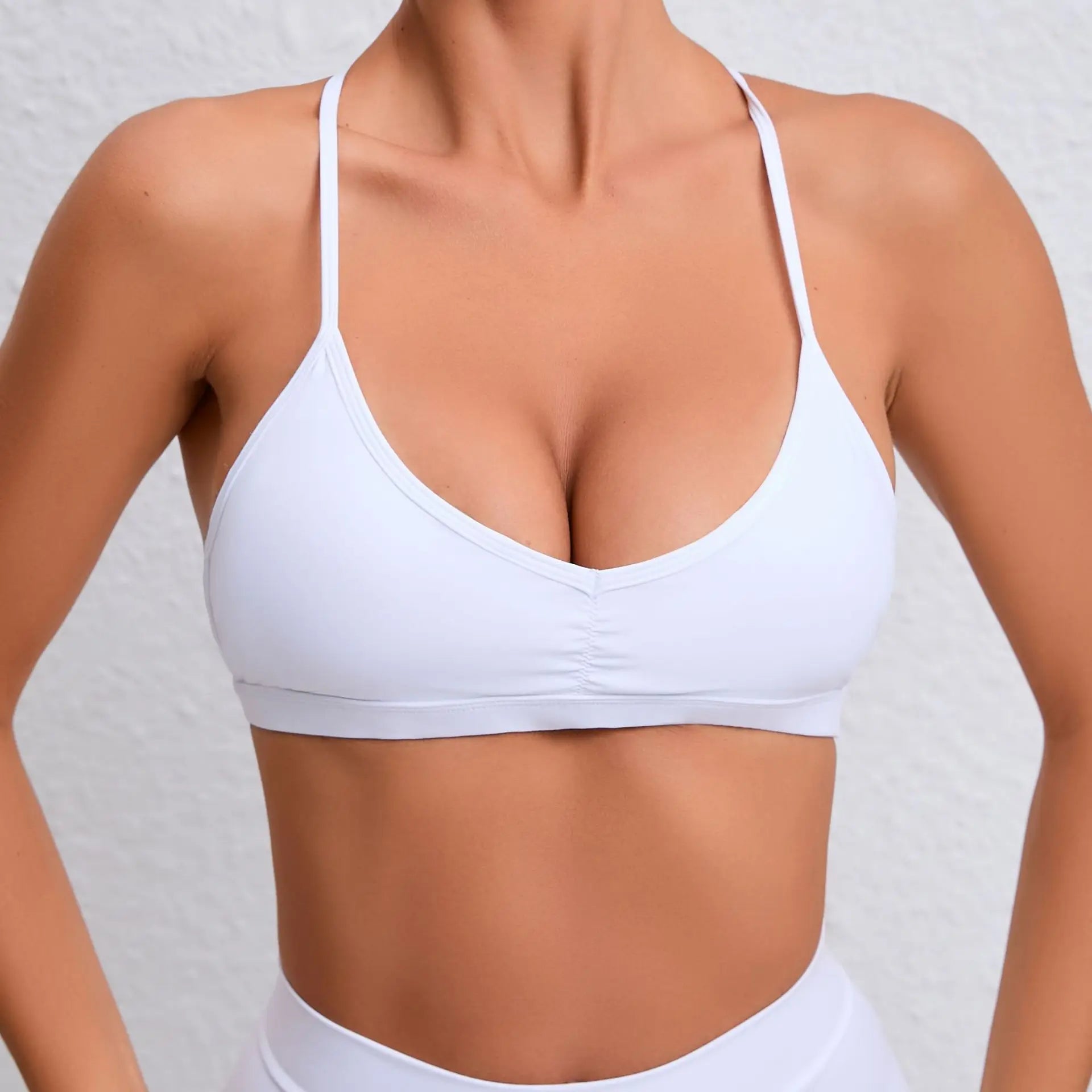 2025 Sports Bra Women Gym Yoga Sport Bra Bralette Mujer Brassiere Fitness Female Luxury White Blue Navy Workout Top Red Pink New