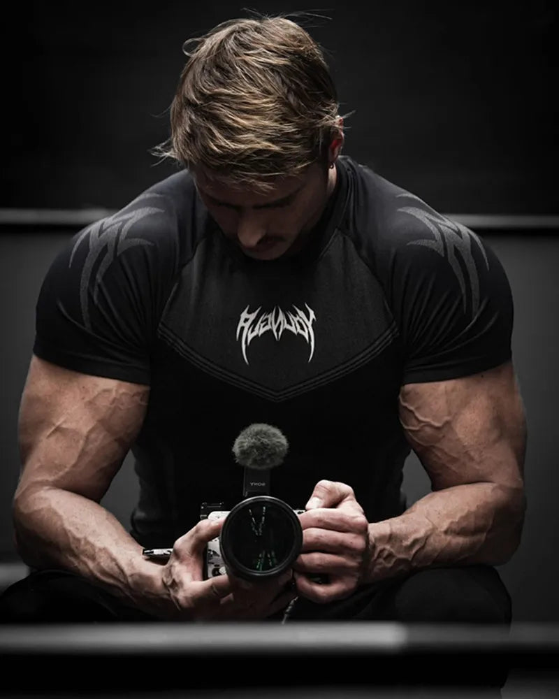 2025 YOUNGAL New Men's Fitness T-shirts clothing sports Tshirt tights high elastic training short sleeve fitness man clothing